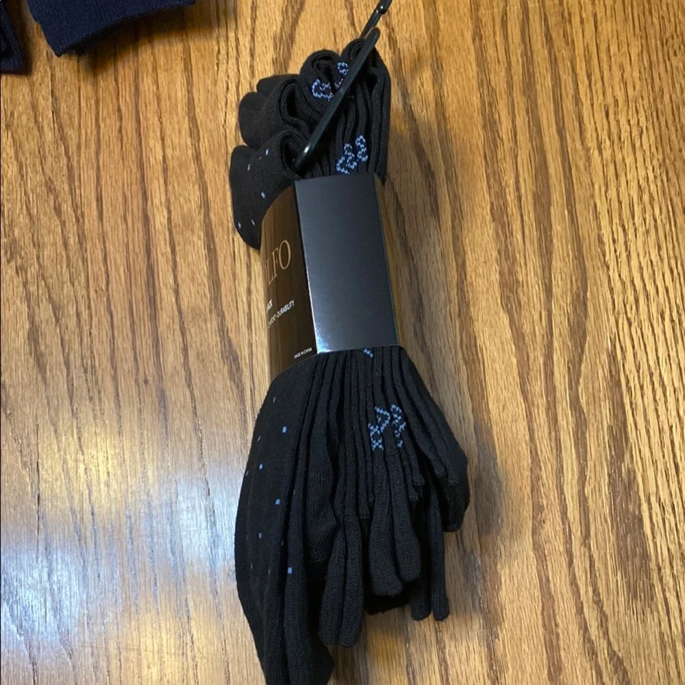 Adolfo Dress Socks 4 pack - Picture 3 of 3